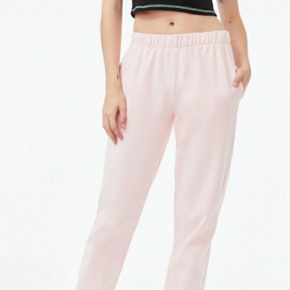 ROSA SWEATS AND MORE
